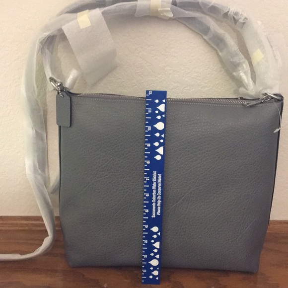 BRAND NEW COACH BAG!! - Picture 9 of 11